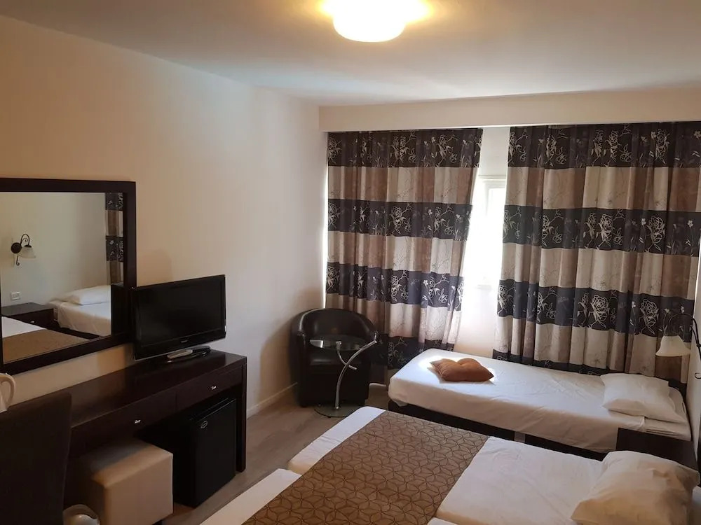 Restal Hotel