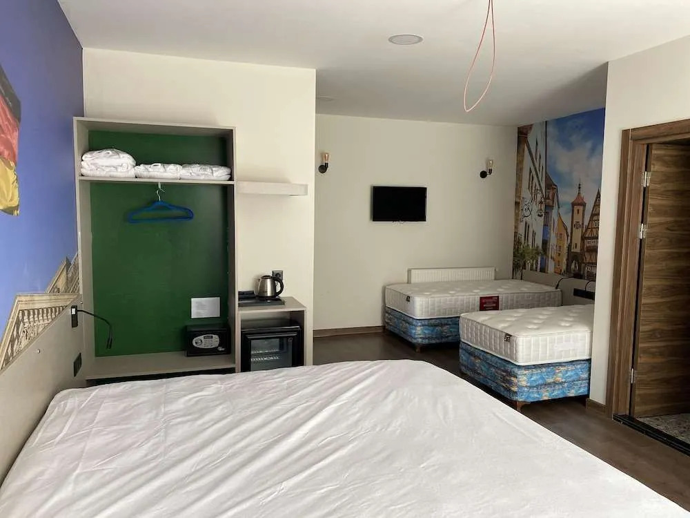 OFURO WORLD HOTEL SPA