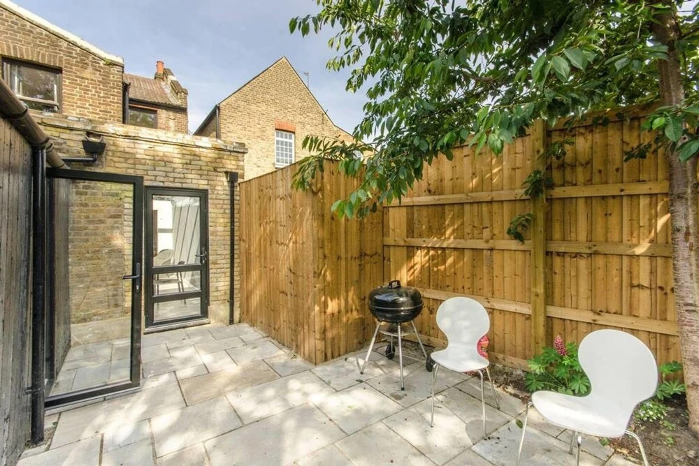 Beautiful, Modern 3 Bed With Garden In West Green