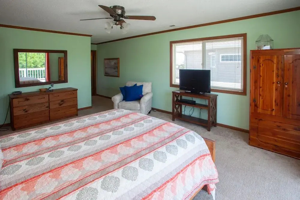 Free Winds - 4 Br Condo