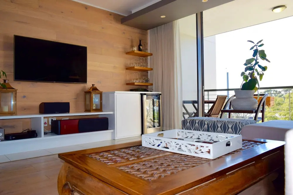 1 Bedroom Apartment in Green Point Cape Town