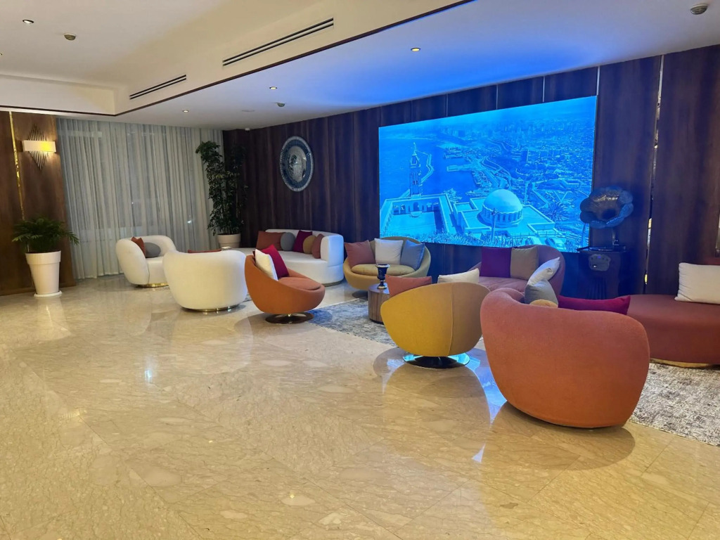2H Hotel