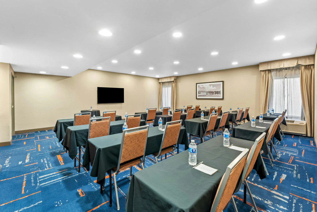 Hampton Inn Woodbridge