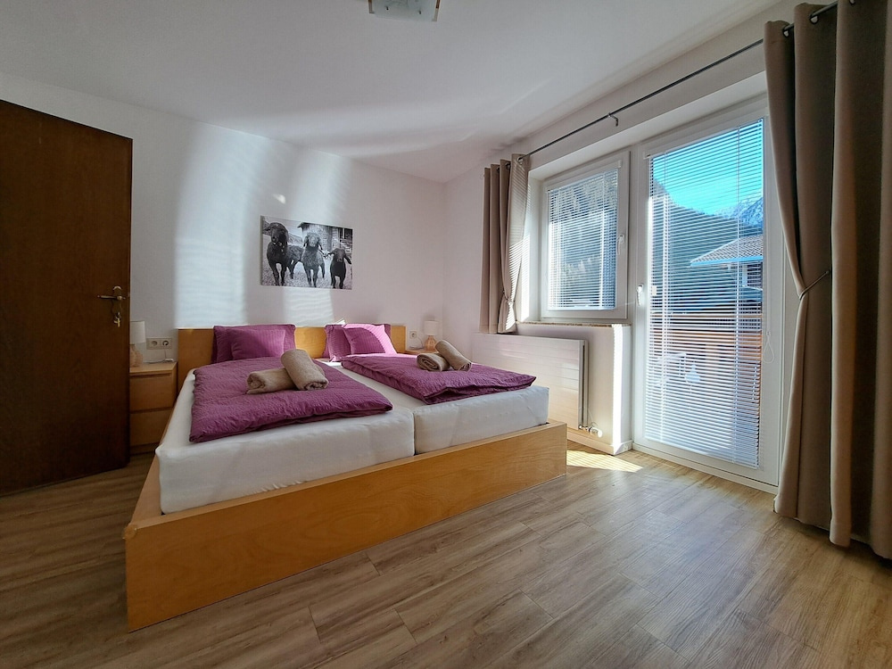 Apartment in a Quiet Location Near Wildkogel Arena