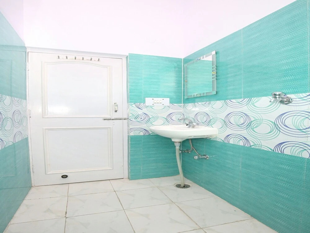 OYO 12310 Home Hill Top 2BHK Kamayana