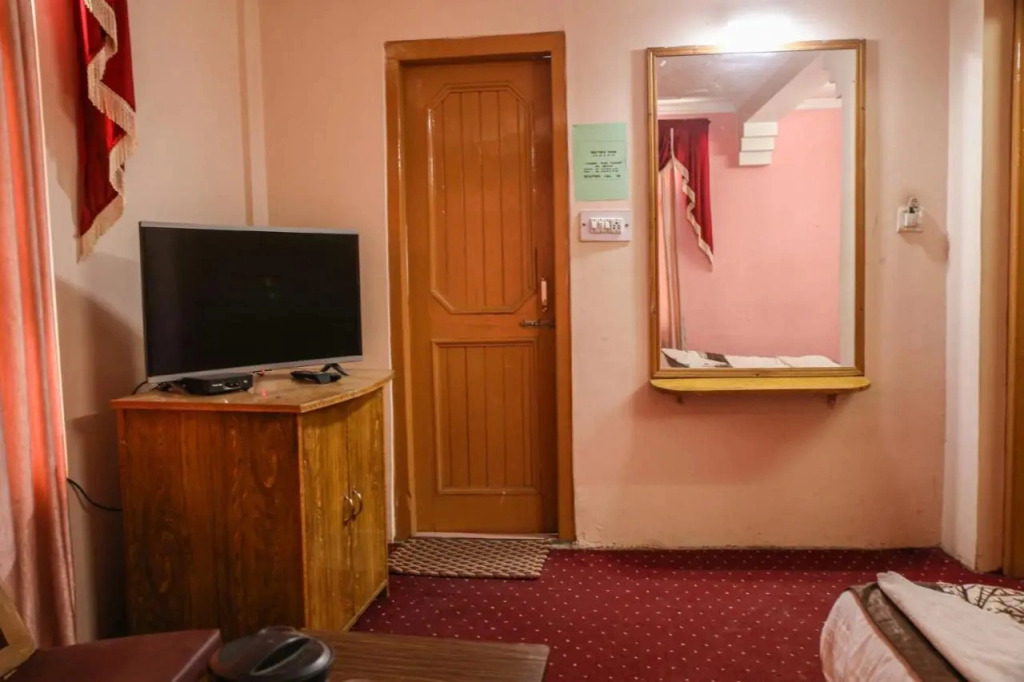 Hotel Century Gangri