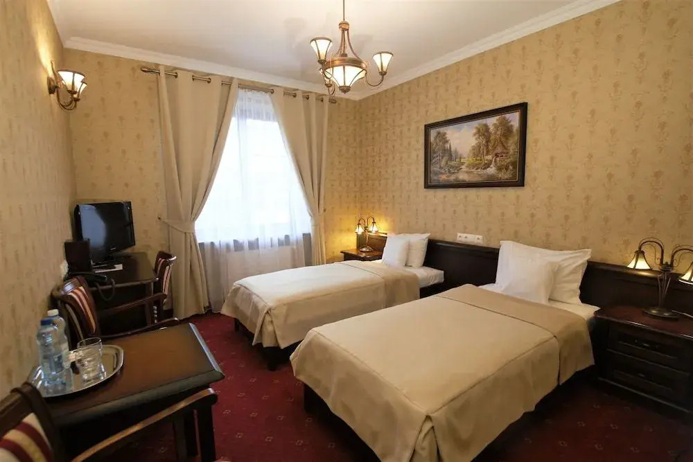 Hotel Sarmata Zespół Dworski