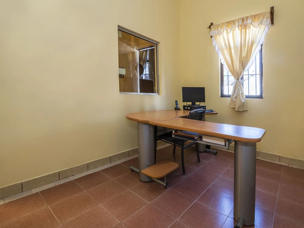 Capital O Las Calzadas Hotel & Suites