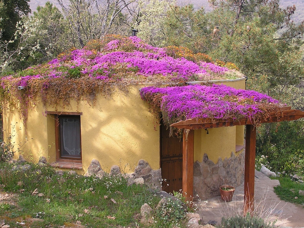 Apartamentos Rurales Ecopangea