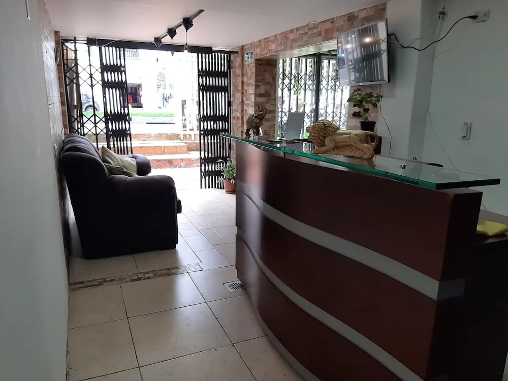 Hotel Casa Victoria Av 30