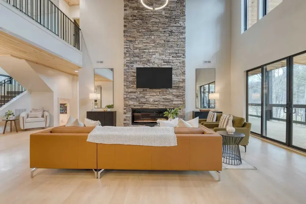 Kings Crown by Avantstay Indoor Pool, Hot Tub, Firepit, Theater All-season Retreat