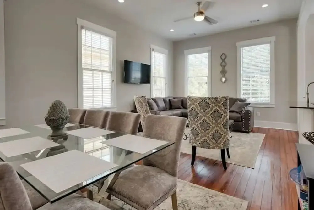 Beautifully Renovated 5 bedroom 5 bath