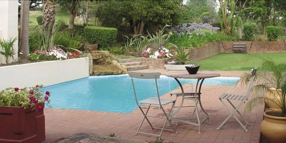 Ridgeback House