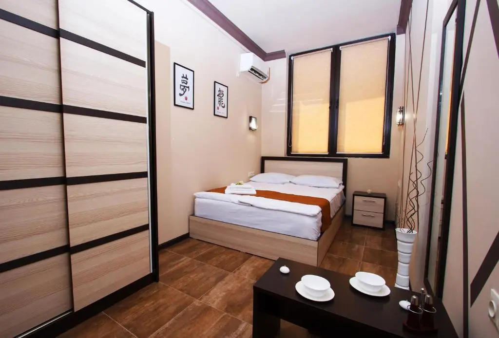 WOW Guest house in apartment 141