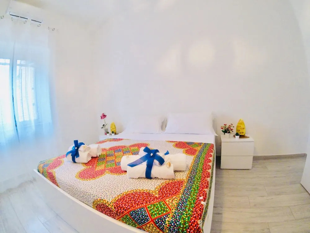Oudeis Holidays Apartments Tropea