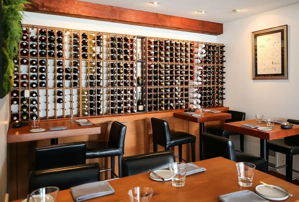 Pluvio restaurant and rooms