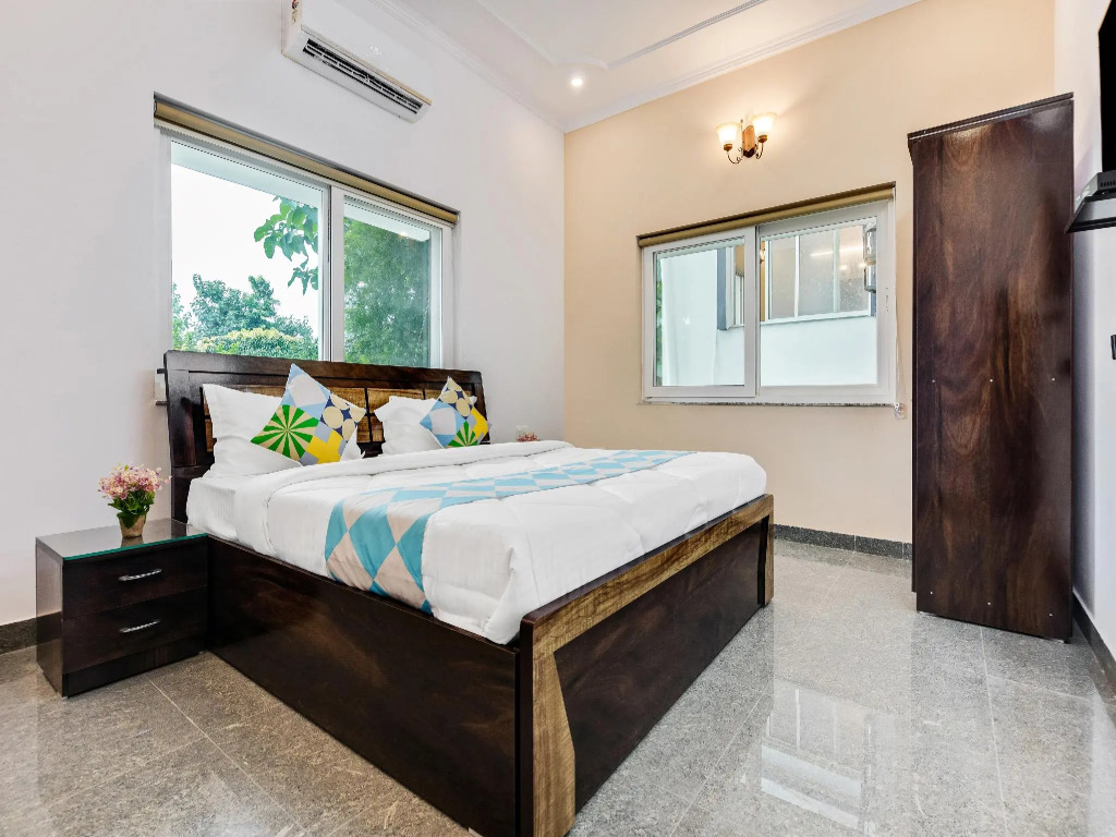 OYO Home 78170 Modern Stay Premnagar