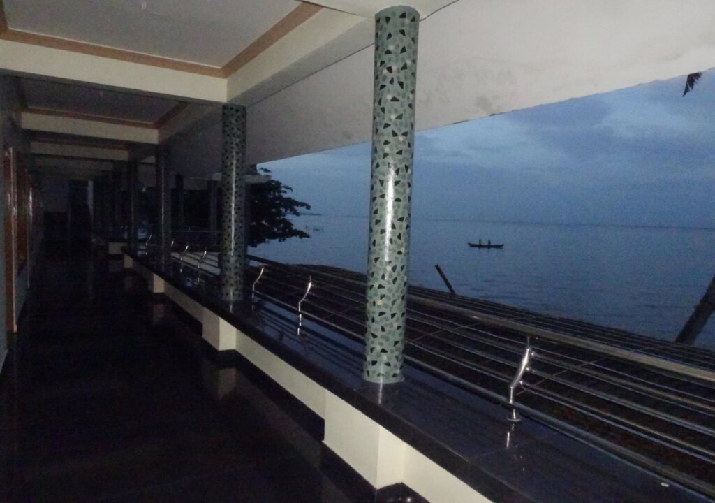 The Lake Paradise Boutique Resort
