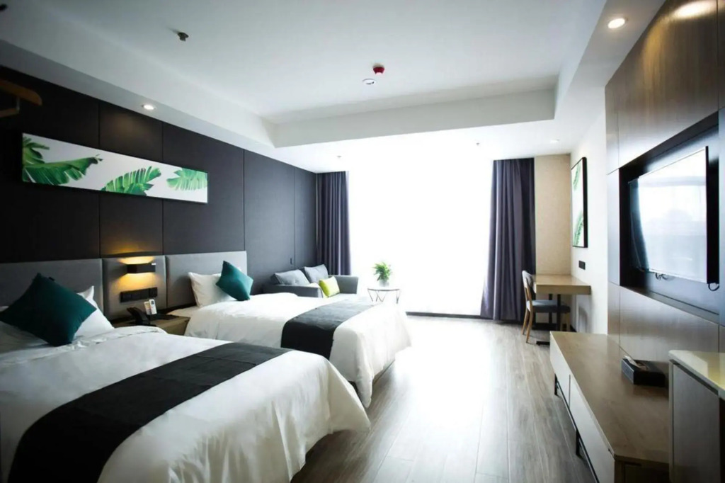 Qihang Junshang Hotel（Xi'an High-speed Railway North Station）