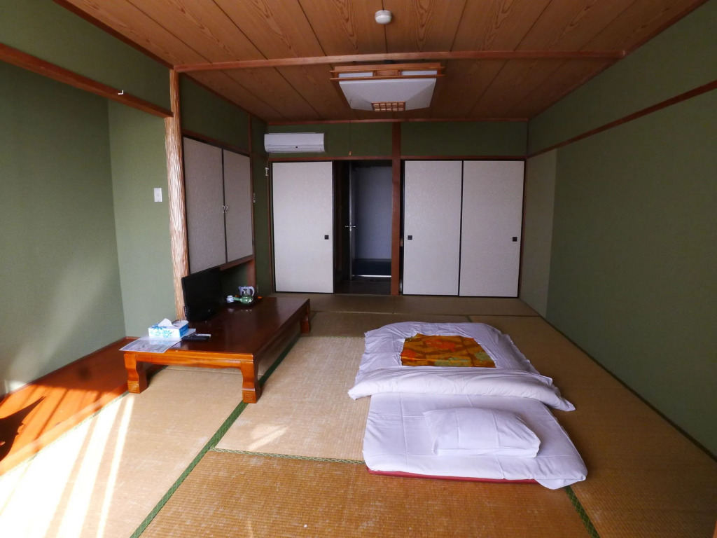 New Makomo Hotel