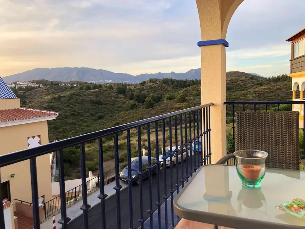 Apartment with One Bedroom in las Lagunas de Mijas, with Wonderful Sea View, Shared Pool, Furnished Terrace - 1 Km From the Beach