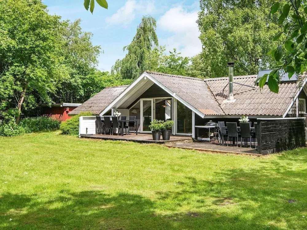 8 Person Holiday Home in Toftlund