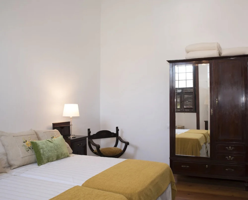 BellaSombra Suites