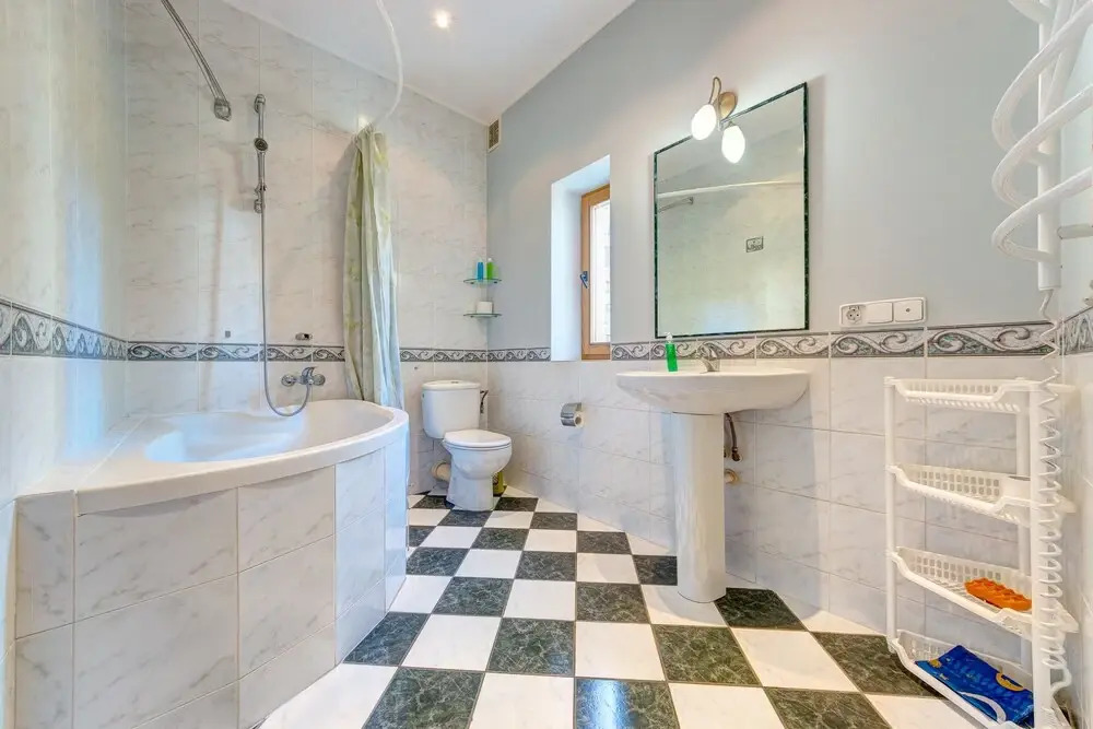 Luxury 3-bedroom apartment Gonchara