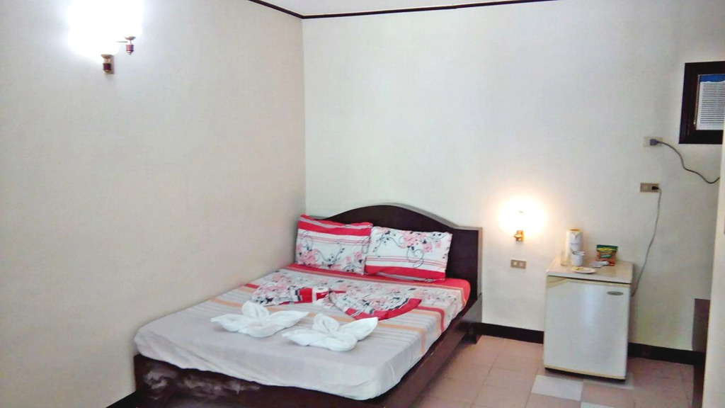 Jay Ang Resort and Dive
