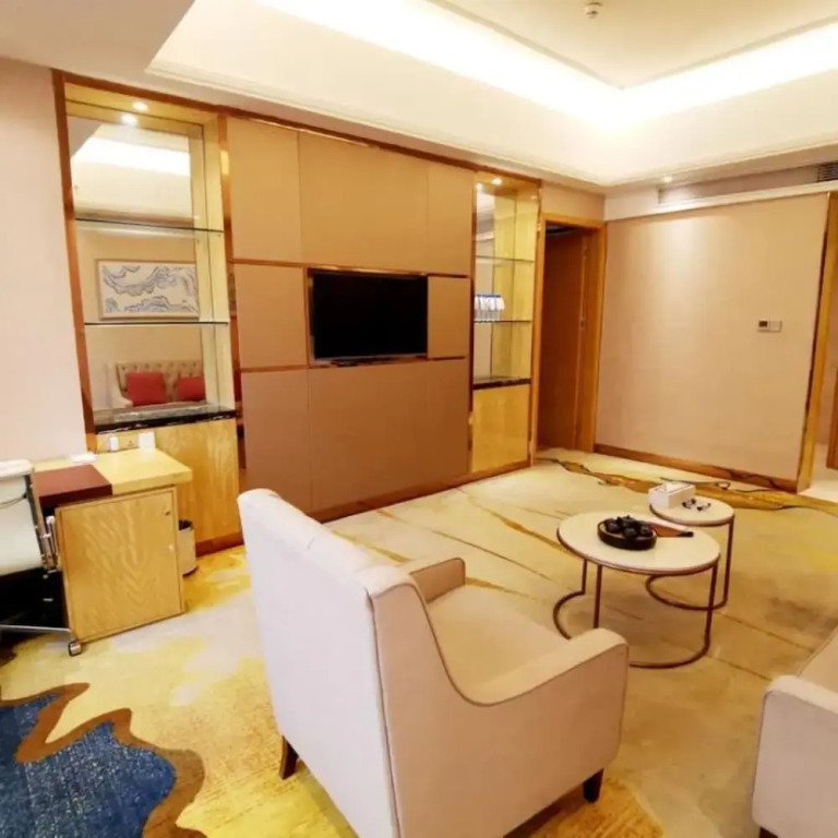 Zhusha Hotel