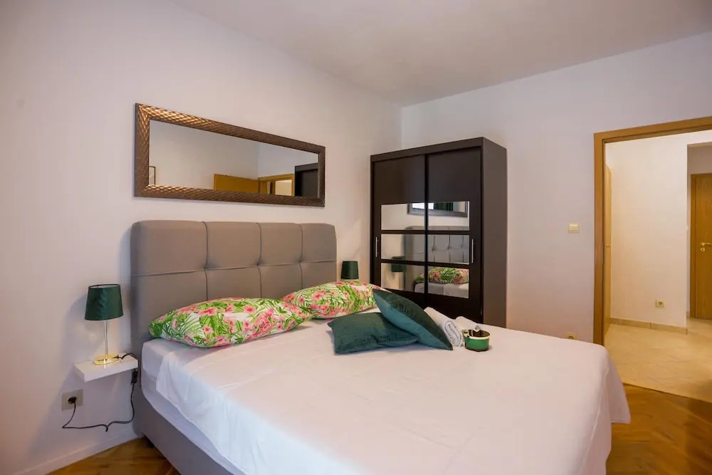 Apartment Near Beach With the Balcony
