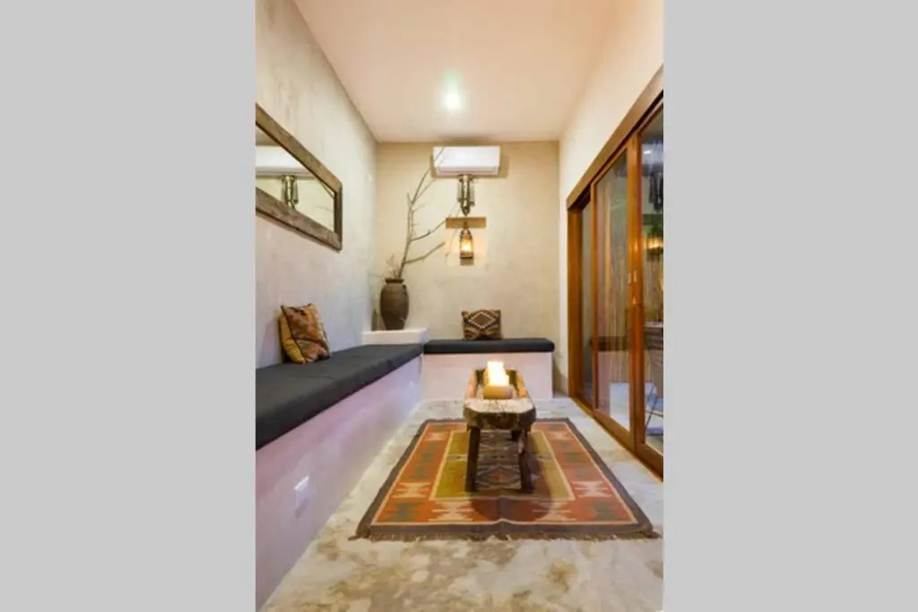 VILLA BANG BAO - caribbean style villa with chef and spa 3BR 10PPL