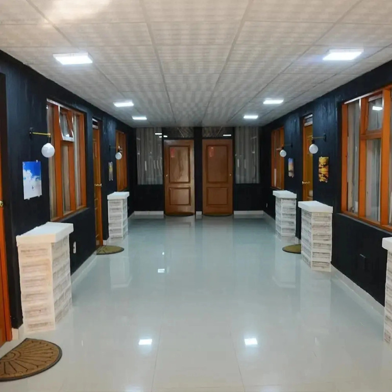 KW HOTEL