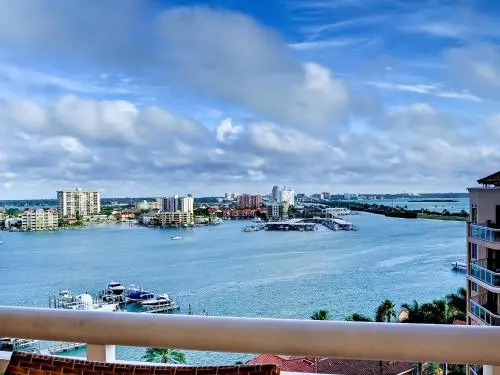 Belle Harbor 1105M