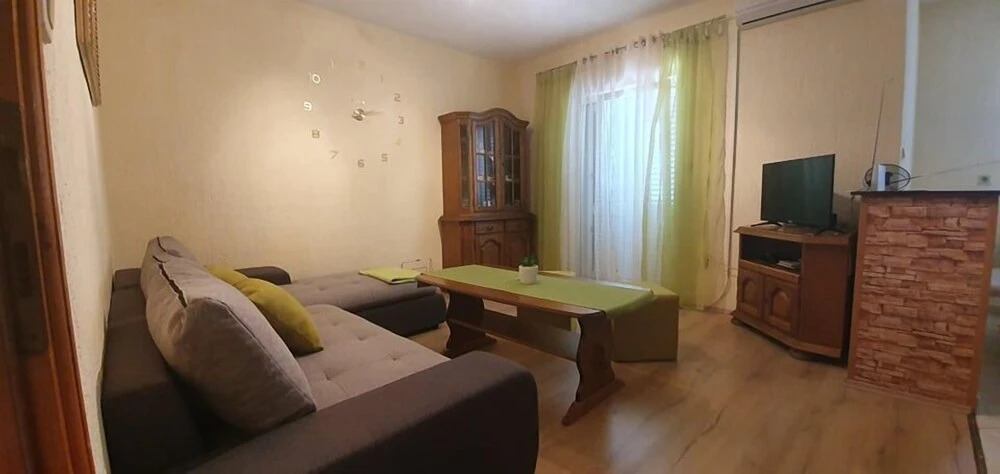 Apartment Robert
