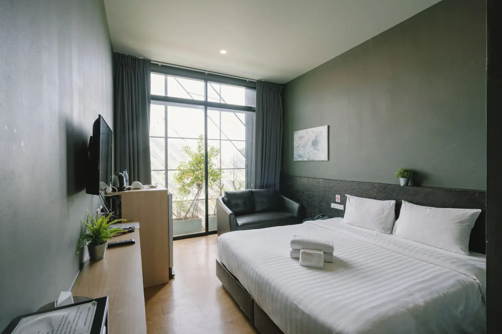 The Arbern Hotel x Bistro - SHA Extra Plus