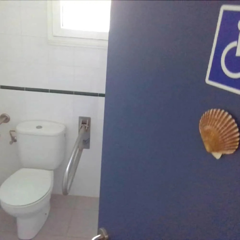 Albergue Mar y Montaña- Hostel