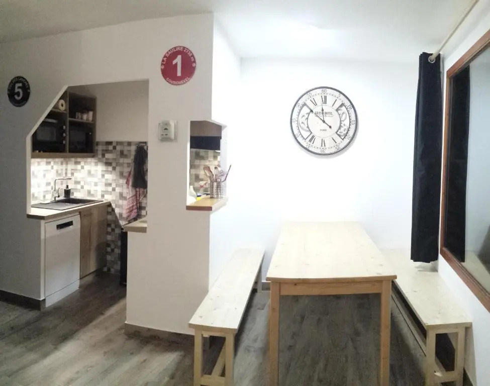 Superbe appartement en résidence skis aux pieds