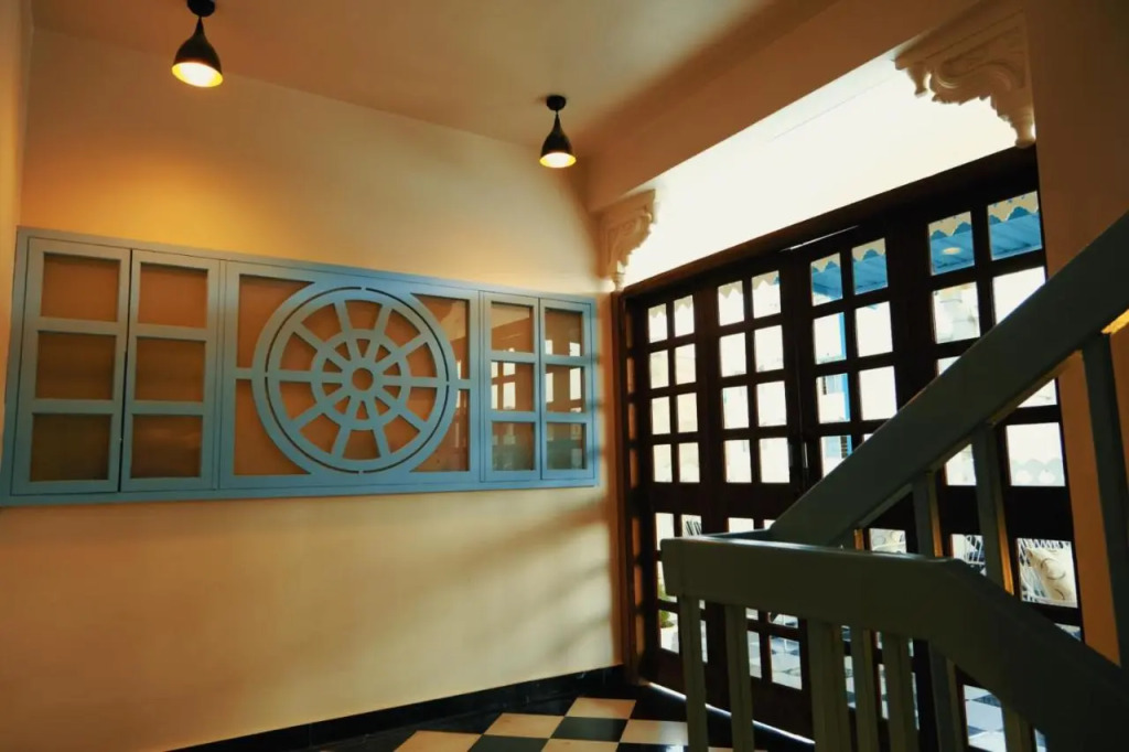 Ostel By Uddhav Villas