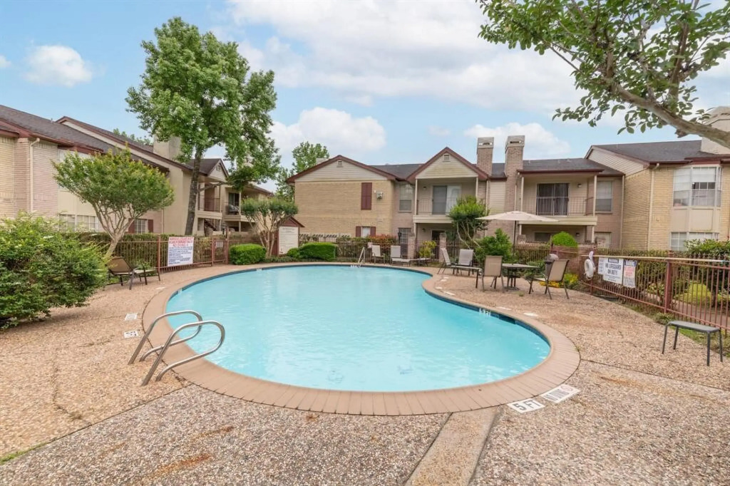 Quiet Stylish Retreat - Near NRG at TX MED Cntr
