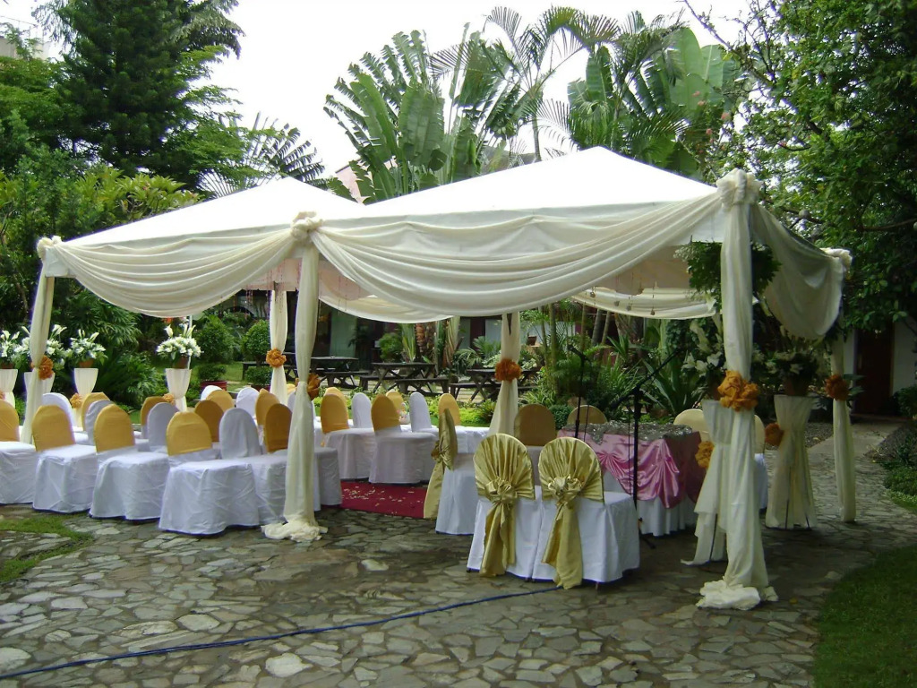 The Apo View Hotel