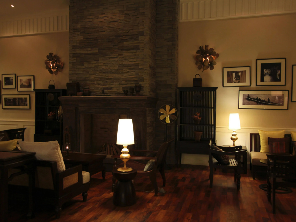 Le Palais Juliana Experience tradition on us Book 2 nights and get a free morning alms-giving session