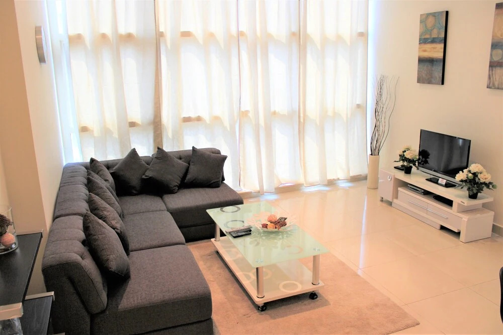DRT- Modern 1 bedroom near Dubai metro