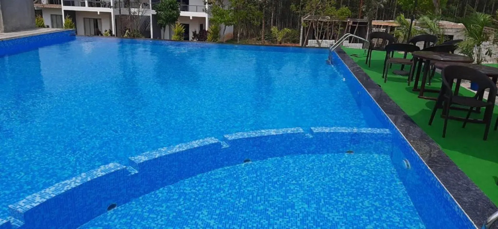 Jadevista Resort & Hotel