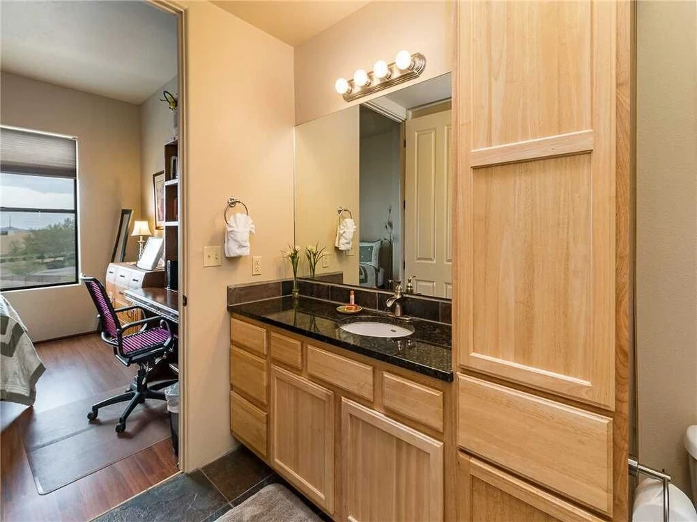 Alameda Cactus Flower 303 - One Bedroom Condo