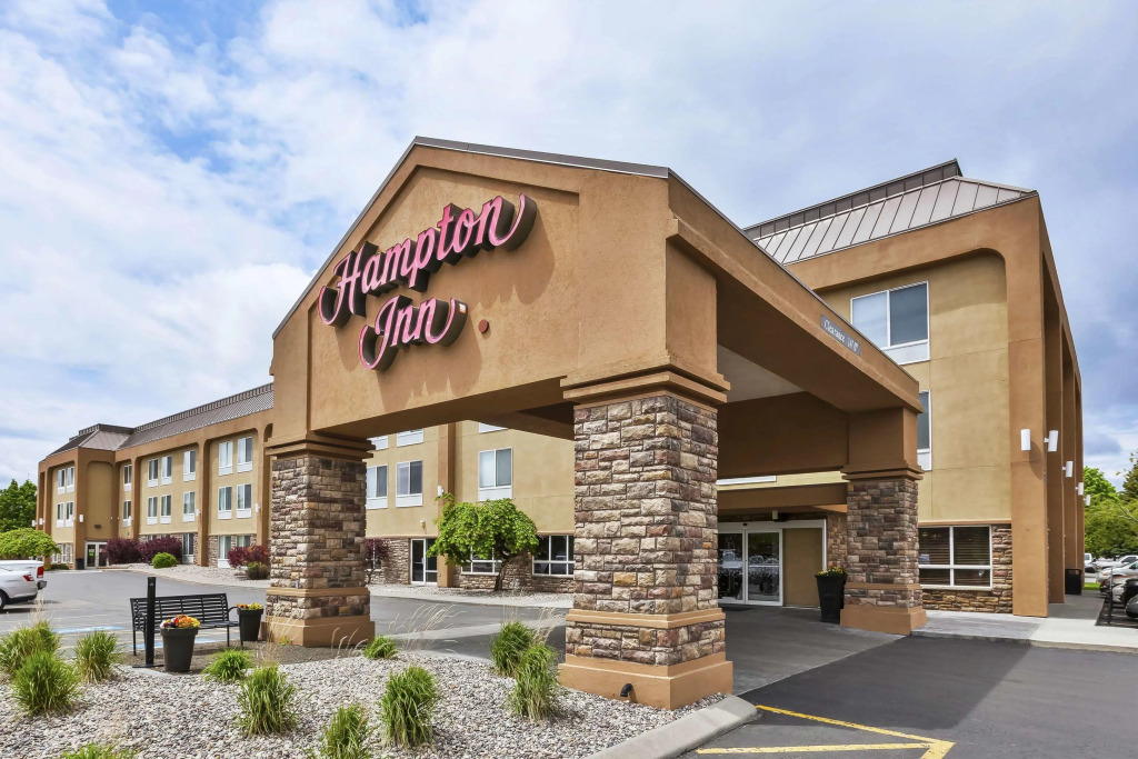 Hampton Inn Idaho Falls / Airport