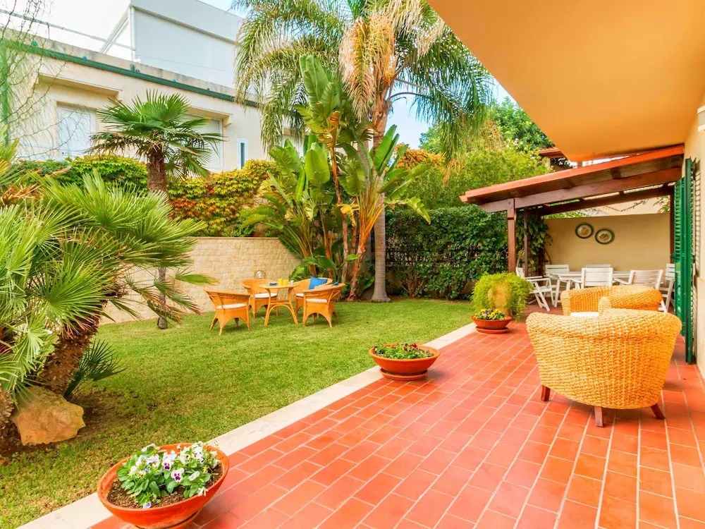 Sea View From Private Garden Terrace With Barbecue
