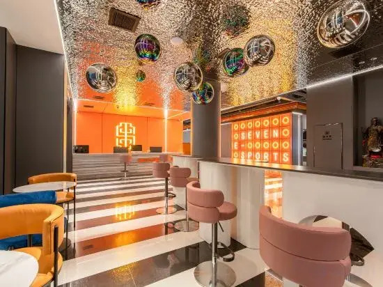 SEVEN HOTEL (Modern Street Store)