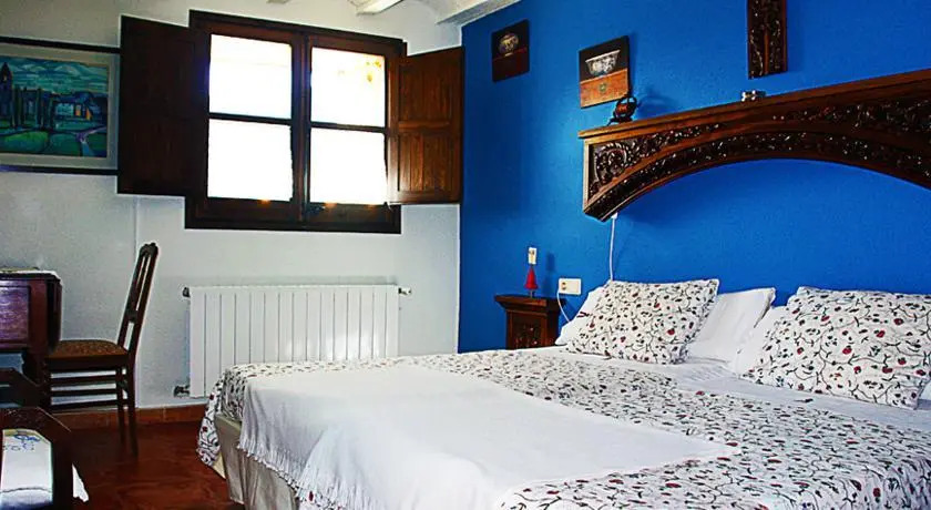 Hotel Rural Can Cruells