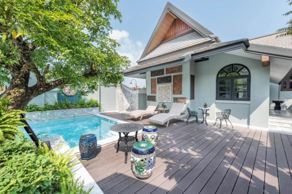 V heritage villa chiangmai